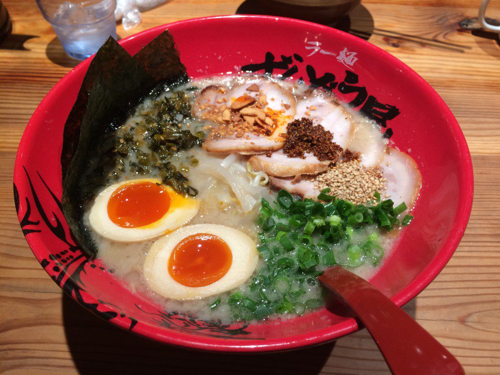 ずんどう屋とんこつラーメン